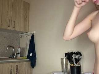 chloe-show