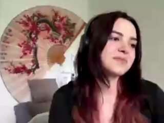 Emy-BLOOM