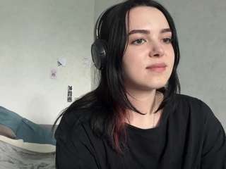 emy-bloom live webcam show