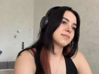 Emy-BLOOM