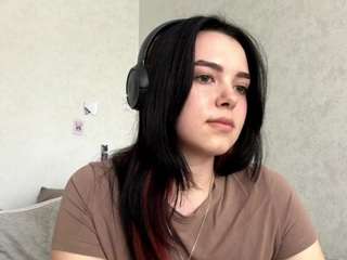 Emy-BLOOM live webcam show