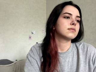 Emy-BLOOM live webcam show