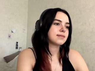 Emy-BLOOM