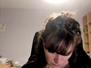 kathysky Green eyes live webcam