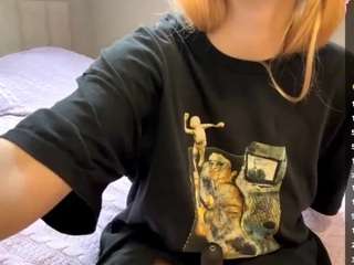 le modèle madelineharris est en webcam porno dans un show sur le site camsoda, il possède les tags suivants: ass bouncing,black hair,brown eyes,deepthroat,dildo or vibrator,fingering,full nudity,no drinking,tittyfuck,twerk,hd