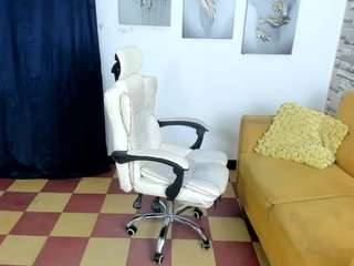 mike-guzman webcam model