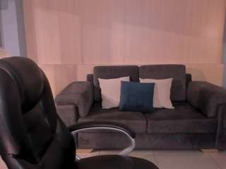 natalielewis live cam profile