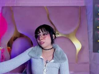 niinasissy's CamSoda show and profile