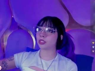 NiinaSissy live webcam show