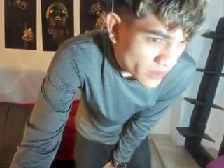  queenofsquirt chat room