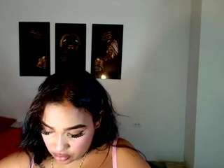 queenofsquirt live webcam show