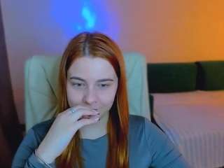 red-dizzy Live Webcam on CamSoda