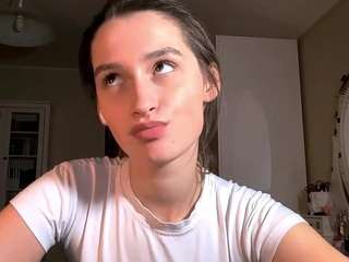 strong-magic Live Webcam on CamSoda