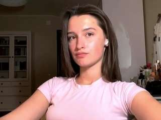 strong-magic Live Webcam on CamSoda