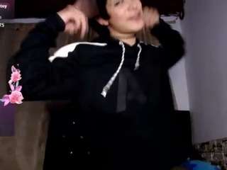 sweetass-18 Live Webcam on CamSoda