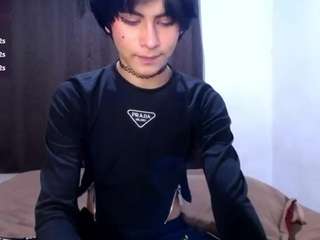 sweetass-18's CamSoda show and profile