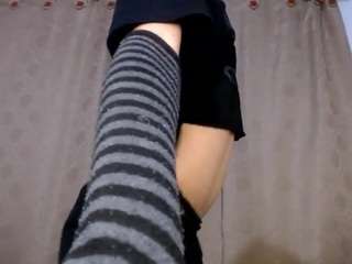 sweetass-18's CamSoda show and profile