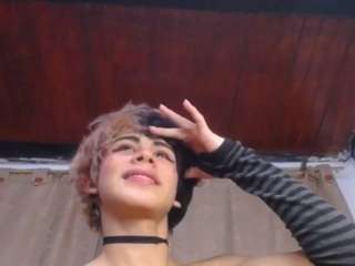 sweetass-18 webcam