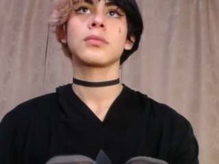 sweetass-18 webcam