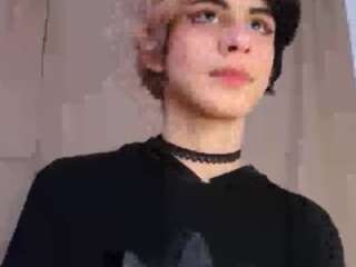 Dieses Model ist jetzt live. sweetass-18
