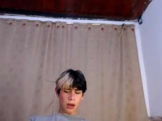 sweetass-18 Sex Cam Show