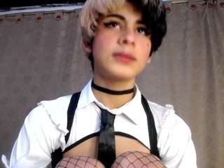 sweetass-18 Sex Cam Show