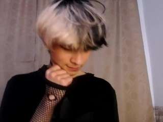 sweetass-18 Sex Cam Show