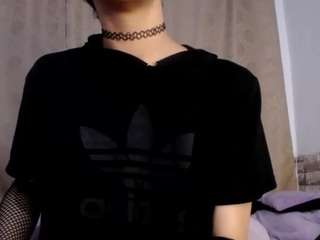 sweetass-18 Sex Cam Show