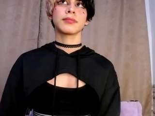 sweetass-18 Sex Cam Show