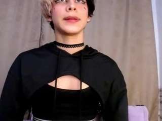 sweetass-18 Sex Cam Show