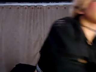 sweetass-18 live webcam show