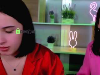 vivy-star, female webcam model,  years old, on live webcam
