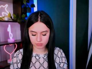 le modèle vivy-star est en webcam porno dans un show sur le site camsoda, il possède les tags suivants: amateur,striptease,normal,oil,sexy,smoking,sph,strip,tattoos,natural,tease,teen 18,toys,twerk,white,yoga,young adult,nature,mistress,ass