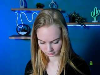dakota-night from CamSoda is Freechat