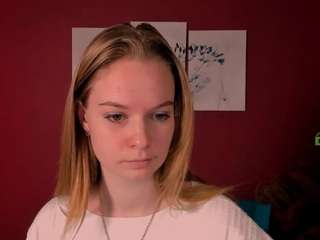 dakota-night Live Webcam on CamSoda