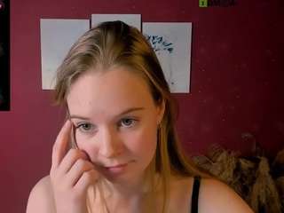 dakota-night Live Webcam on CamSoda