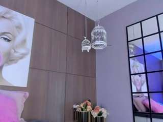 saraycollins live webcam show