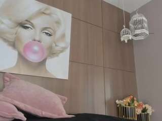 saraycollins live webcam show