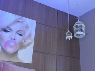 saraycollins live webcam show