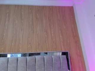 shadowlips from CamSoda is Freechat