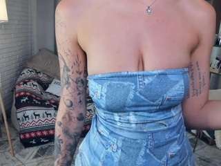 tildacourseault live webcam show