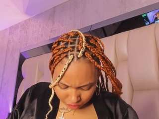 curlygirlxx webcam model