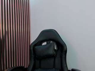 dulcelyra live webcam show