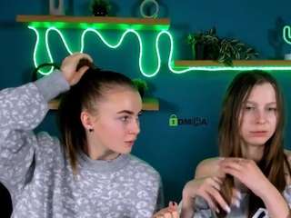  esme-moore chat room