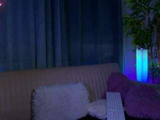 jadeedoll Live Webcam on CamSoda