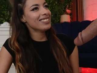 sisi-on-dee