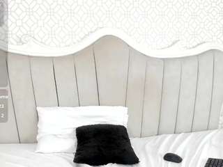 le modèle cortes-marcela est en webcam porno dans un show sur le site camsoda, il possède les tags suivants: ass,sexy,massage,naked,natural,nature,oil,pov,public,pussy,sex toys,solo,lingerie,spank,squirt,squirter,strip,striptease,tease,thick