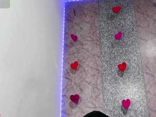 harper1brown's CamSoda show and profile