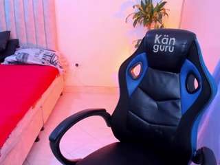 maira-tf live webcam show