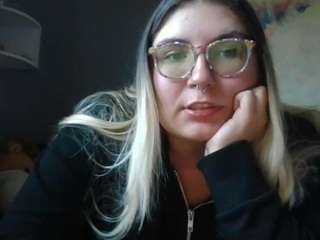 sexyselene7 webcam